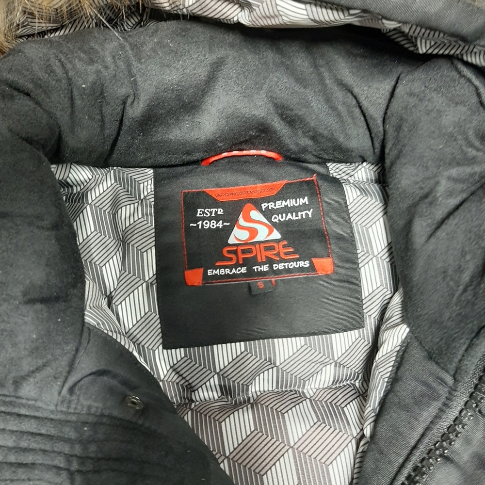 Mens winter jacket - Picture 7 of 8